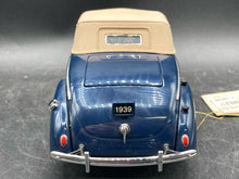 Franklin Mint 1/24 1939 Ford Deluxe Convertible Die Cast