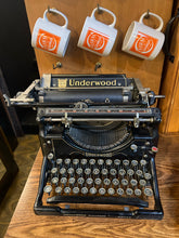 Vintage Underwood Typewriter
