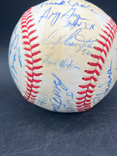1984 Minnesota Twins Team Signed Baseball W/ Frank Viola Gary Gaetti