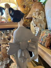 Giuseppe Armani Asian Lady Figurine