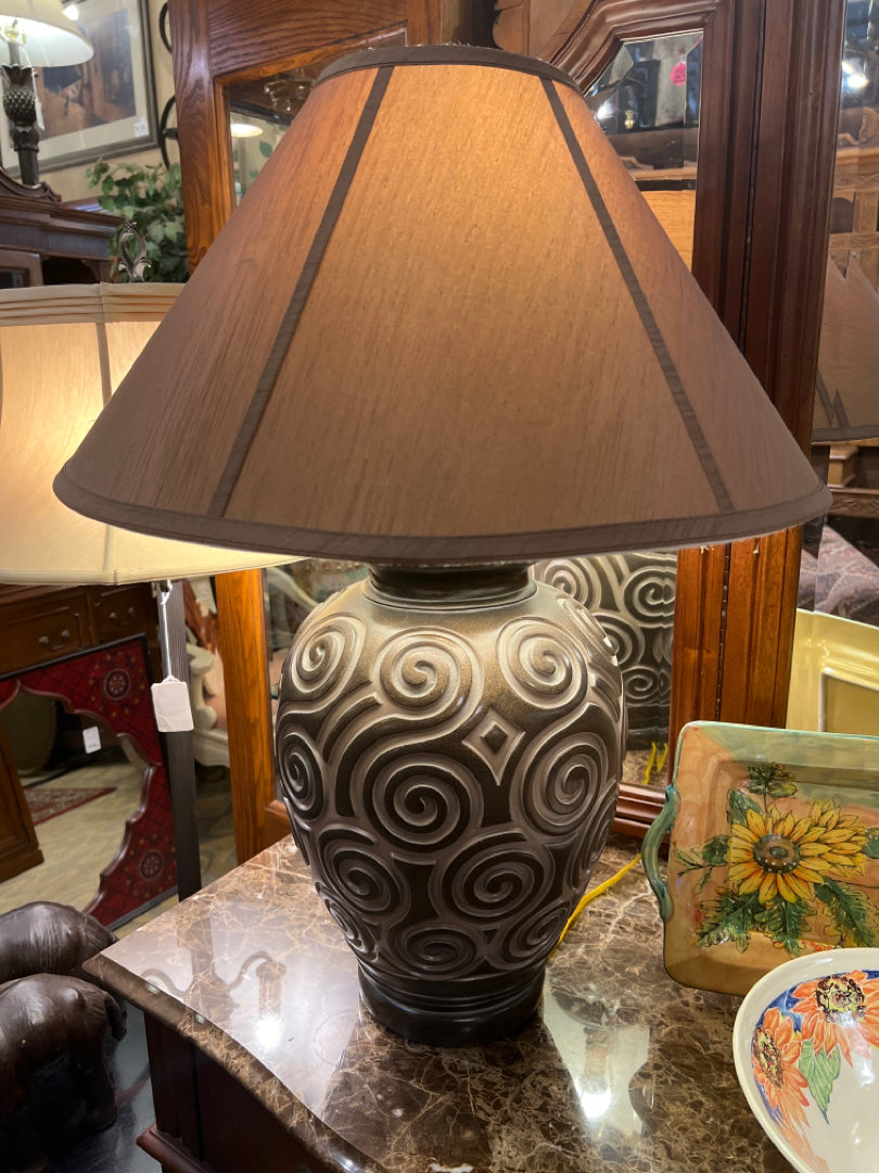 Modern Style Lamp