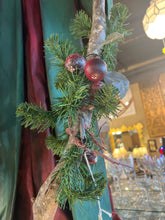 Lifesize Santa With Lantern