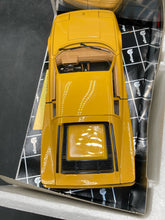 Burago 1/18 1984 Ferrari Tessarossa Die Cast COD 3019 W/ Box