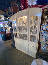 Lighted Hutch