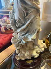 Statue - view 3