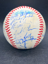 1984 Minnesota Twins Team Signed Baseball W/ Frank Viola Gary Gaetti