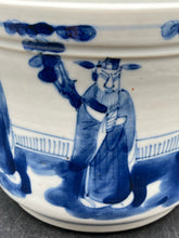 Antique 19th Century Chinese Porcelain Crock