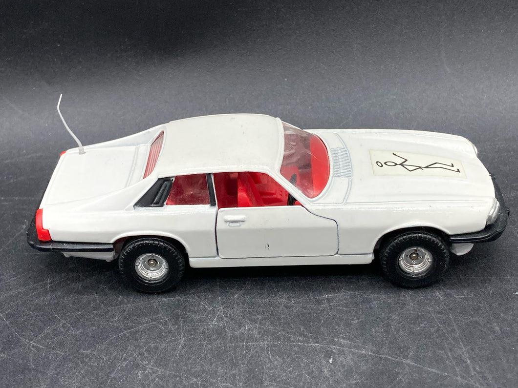 1977 Corgi 1/43 The Saint Jaguar XJS Die Cast