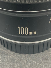 Canon EF 100mm F/2.8 Macro Portrait Prime AF Lens