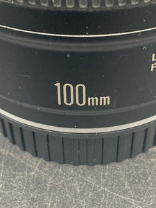 Canon EF 100mm F/2.8 Macro Portrait Prime AF Lens