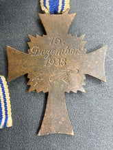 WWII German mother's bronze cross