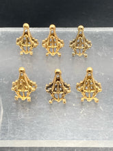 Creative World Miniatures 1:12 Dollhouse Miniature Animal Plate Set w/ Stands