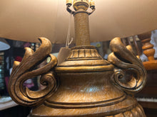 Gold/Silver Urn Style Lamp