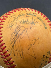 Roy Campanella & Sadaharu Oh Signed Baseball W/ 1981 Yomiuri Giants Signatures - view 6