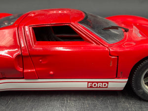 Universal Hobbies Eagle's Race 1/18 Ford GT40 Street Version Die Cast W/ Box