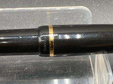Waterman Paris Phileas Fountain Pen w/ 24k Gold Trim & Original Box
