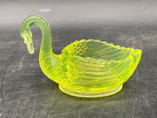 Antique 1930's Cambridge Uranium Glass Swan Dish