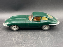 Majorette 1/24 Jaguar E Type Die Cast - view 6