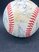 1984 Minnesota Twins Team Signed Baseball W/ Frank Viola Gary Gaetti