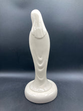 Vintage 13" Porcelain Virgin Mary Statue - view 7