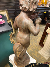 Statue