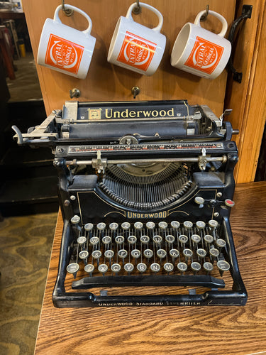 Vintage Underwood Typewriter
