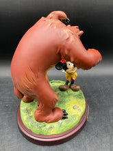 1999 Disneyana Convention Signed Limited Edition "The Pointer 1939" Statue