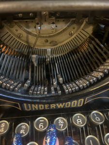 Vintage Underwood Typewriter