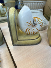 Shell Bookend