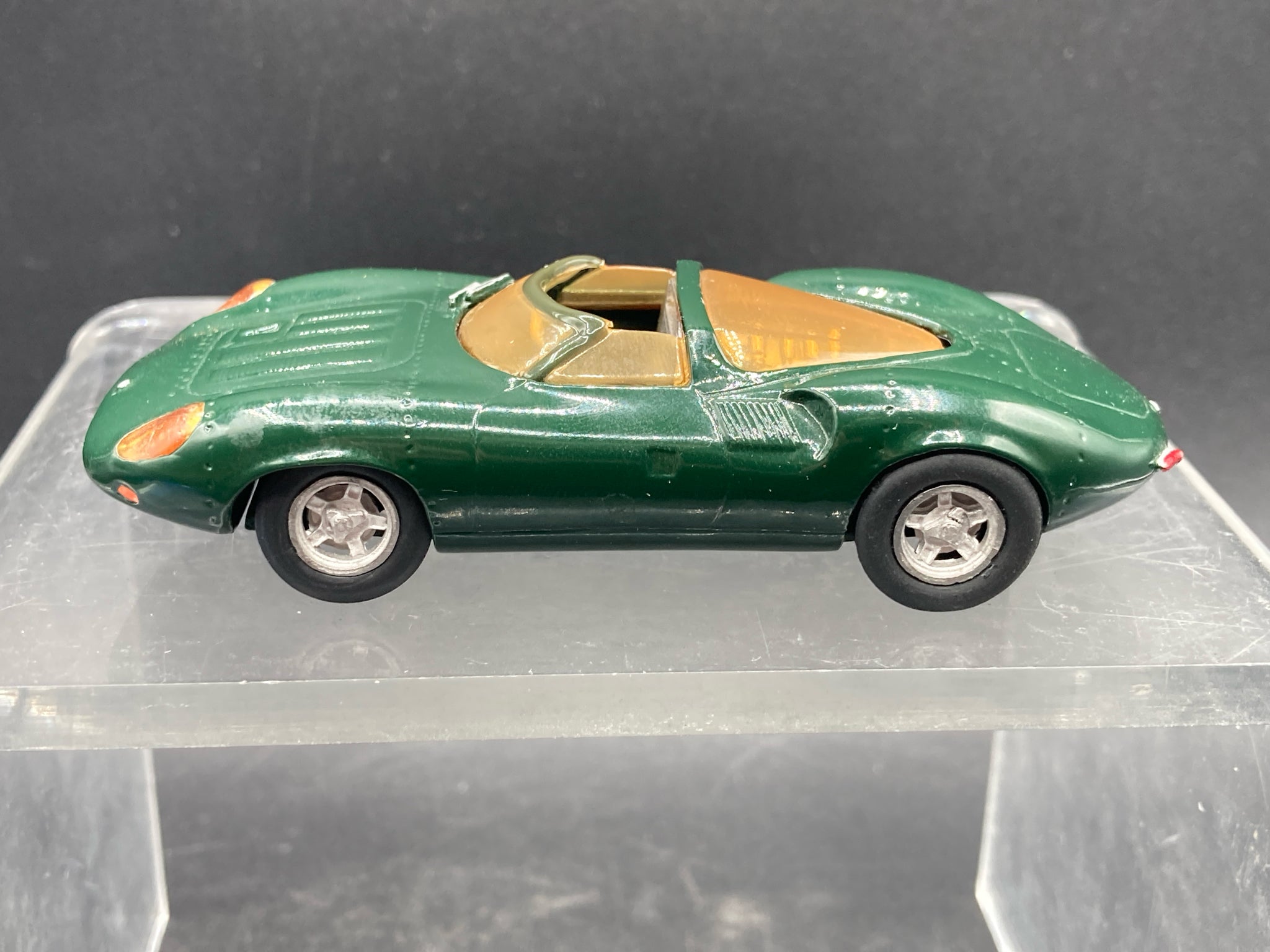 1/43 AUTOart JAGUAR XJ13 (GREEN) Diecast Car Model 53541