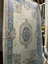 72" x 42" Wool rug Made in India