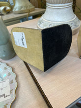 Shell Bookend