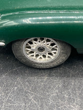 Majorette 1/24 Jaguar E Type Die Cast - view 7