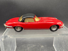 Milestone Miniatures Jaguar Model Series 1/43 1973 Jaguar E-Type V12 JW1