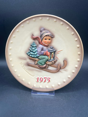 Hummel 1975 Annual Plate