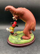 1999 Disneyana Convention Signed Limited Edition "The Pointer 1939" Statue