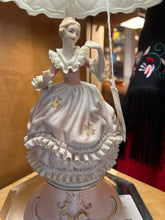 Ardault Doll Lamp