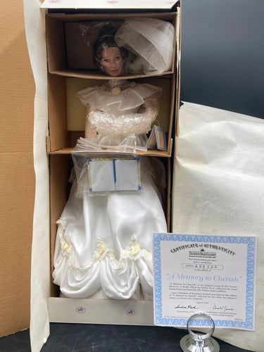 Ashton-Drake A Memory To Cherish Bribal Doll NIB
