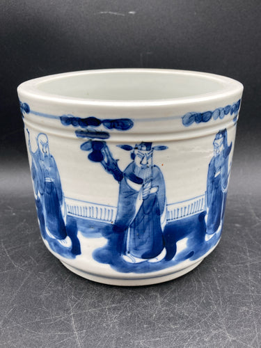 Antique 19th Century Chinese Porcelain Crock