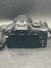 Panasonic Lumix DMC-FZ150 Camera W/ Coast Tripod & Extra Battery - view 4