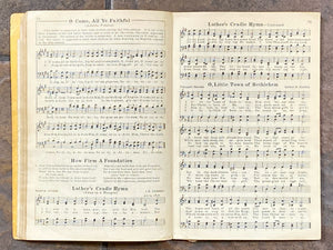 The Golden Book of Favorite Songs Revised and Enlarged | John W. Beattie (1923, Hall &amp; McCreary Company, 20th Edition)