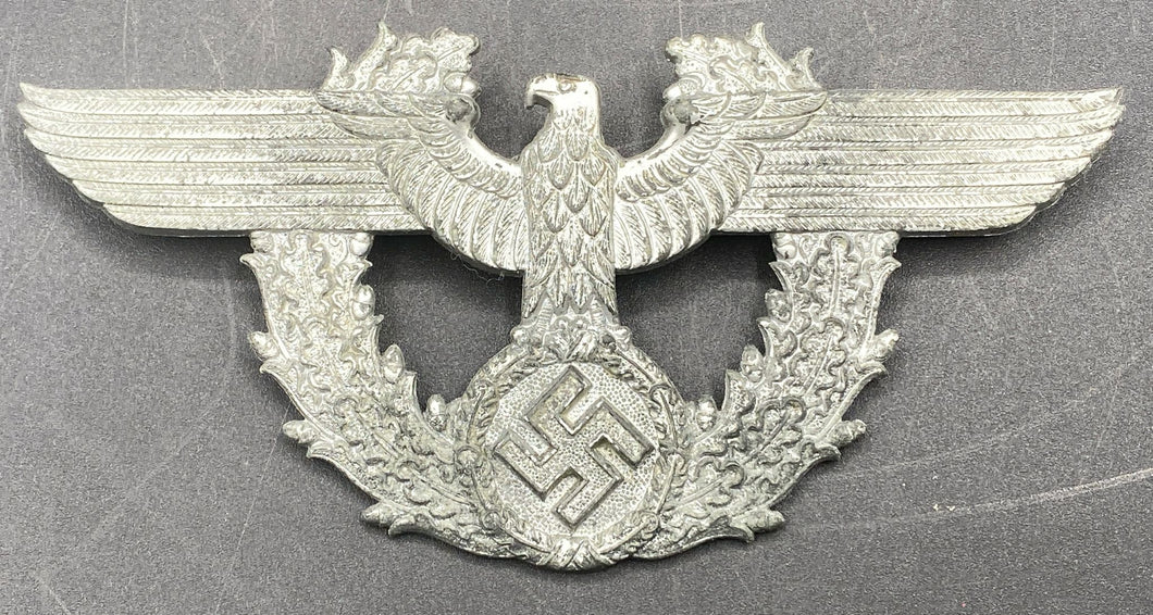 WWII German police shako eagle badge