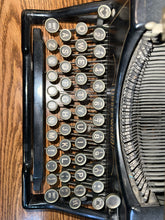 Vintage Underwood Typewriter