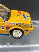 Vitesse 1/43 Lancia Delta HF Turbo 4WD Camel Die Cast - view 5