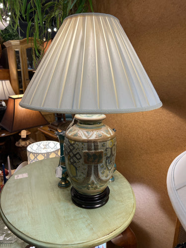 Green Asian Style Lamp