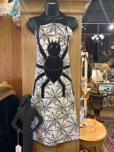 Spider Web Apron