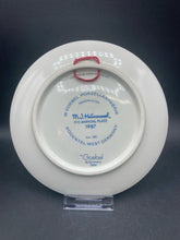 Hummel 1987 Annual Bas Relief Plate