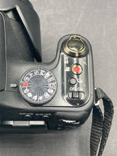 Panasonic Lumix DMC-FZ150 Camera W/ Coast Tripod & Extra Battery - view 6