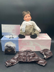 Lee Middleton "Ace" Limited Edition Vinyl Artist Doll By Reva Schick