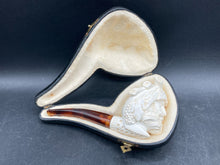 Hakan Turkish Meerschaum Hand Carved Sultan Pipe w/ Case